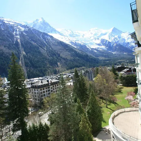 Chamonix: 43m², 2 Chambres, Centre-ville Avec Balcon, Parking Et Wifi - Fr-1-507-75 *